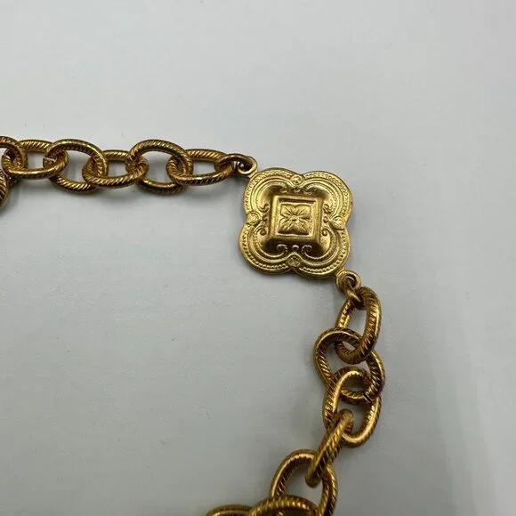 Twisted Silver Brand Bracelet Gold Tone Chain Link Medallion Charm 7.5 Inch - Picture 5 of 8